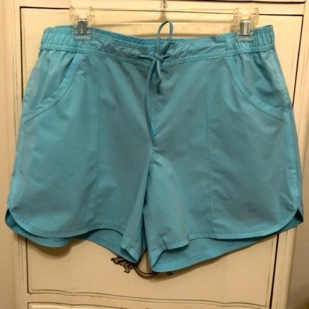 Lands End Dri Fit Turquoise Quick Dry Swim Board Shorts size 12
no liner - Picture 2 of 5